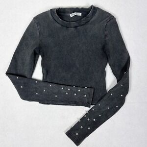Zara Ribbed Crop Top Womens Medium Charcoal Gray Studded Sleeve Long Sleeve